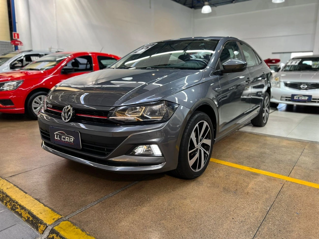 VOLKSWAGEN VIRTUS