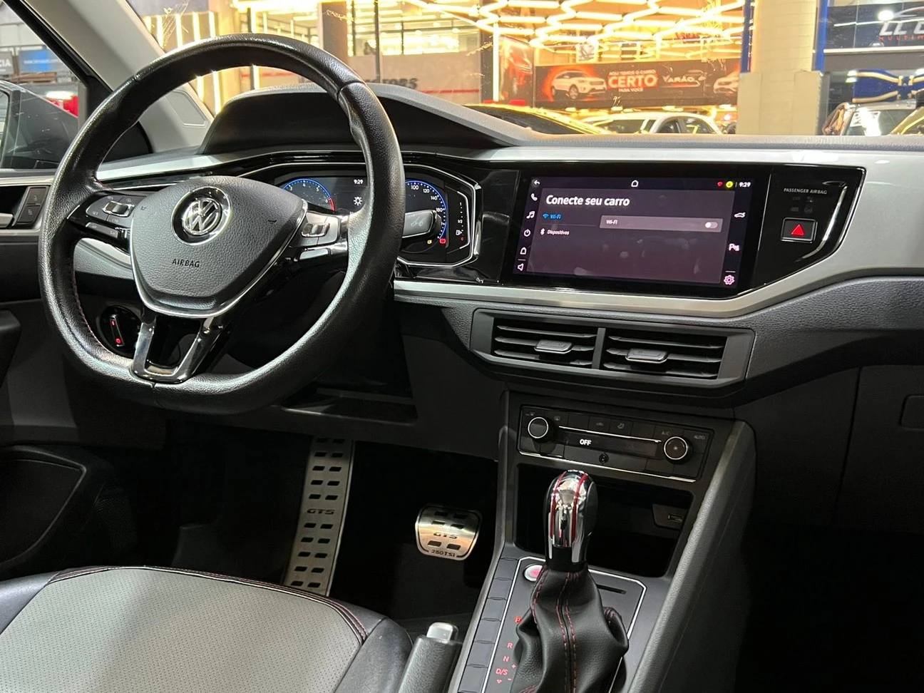 VOLKSWAGEN VIRTUS
