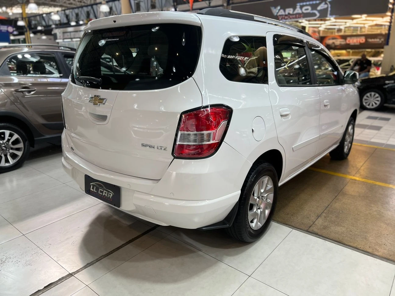 CHEVROLET SPIN