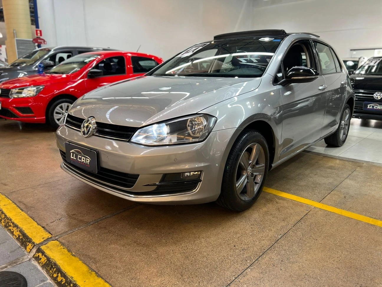 VOLKSWAGEN GOLF