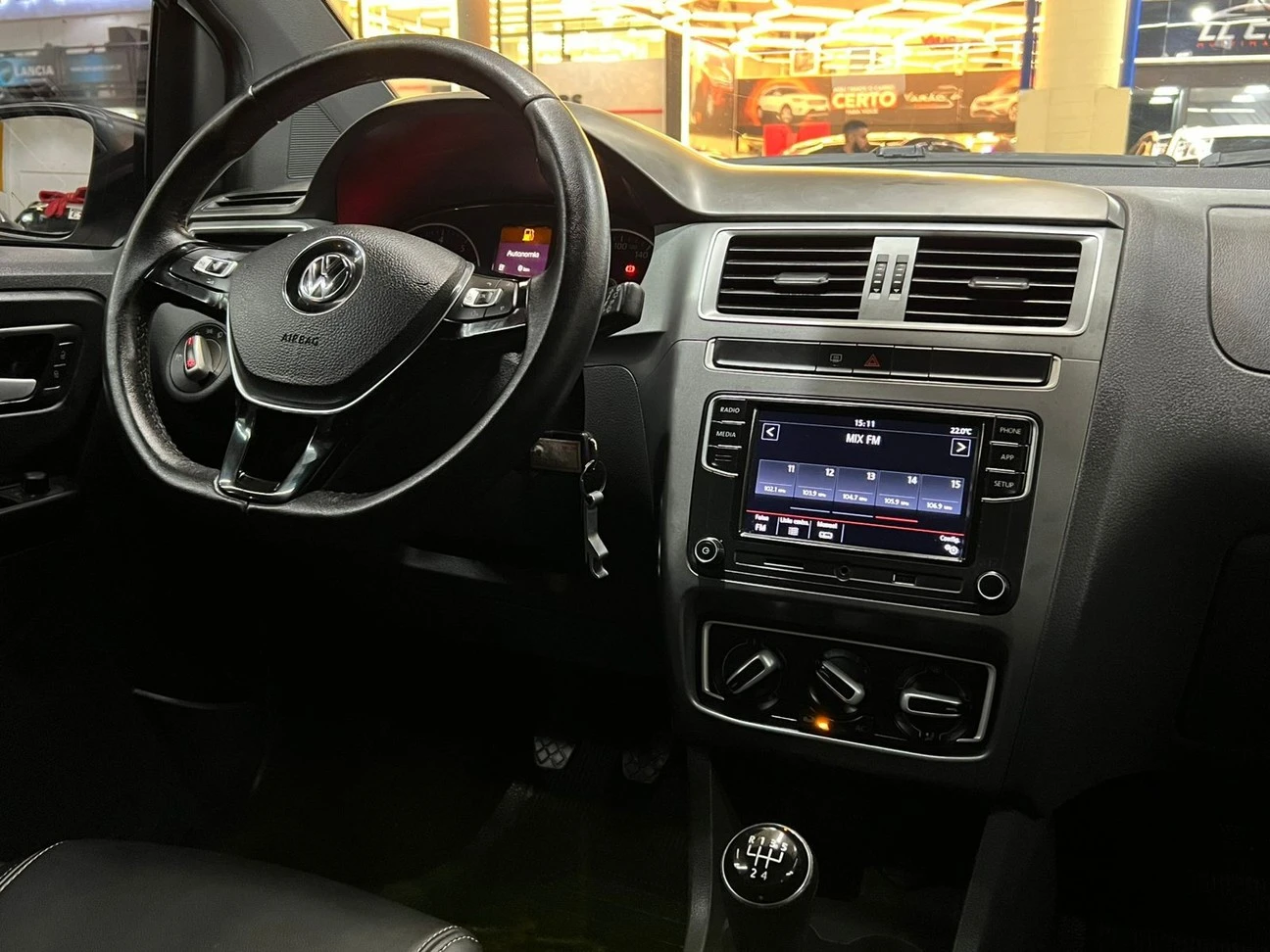 VOLKSWAGEN FOX