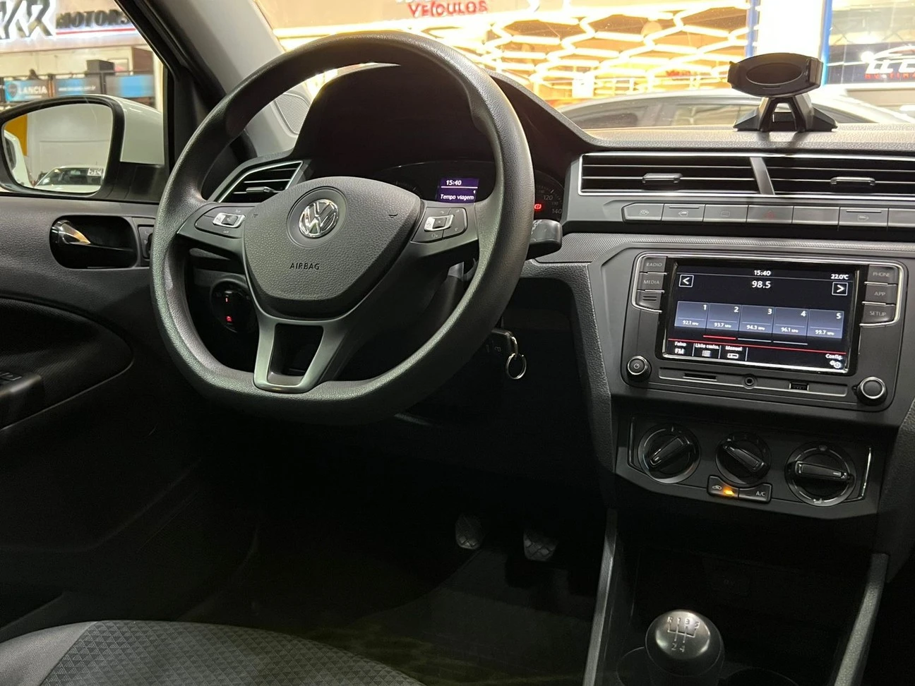 VOLKSWAGEN GOL