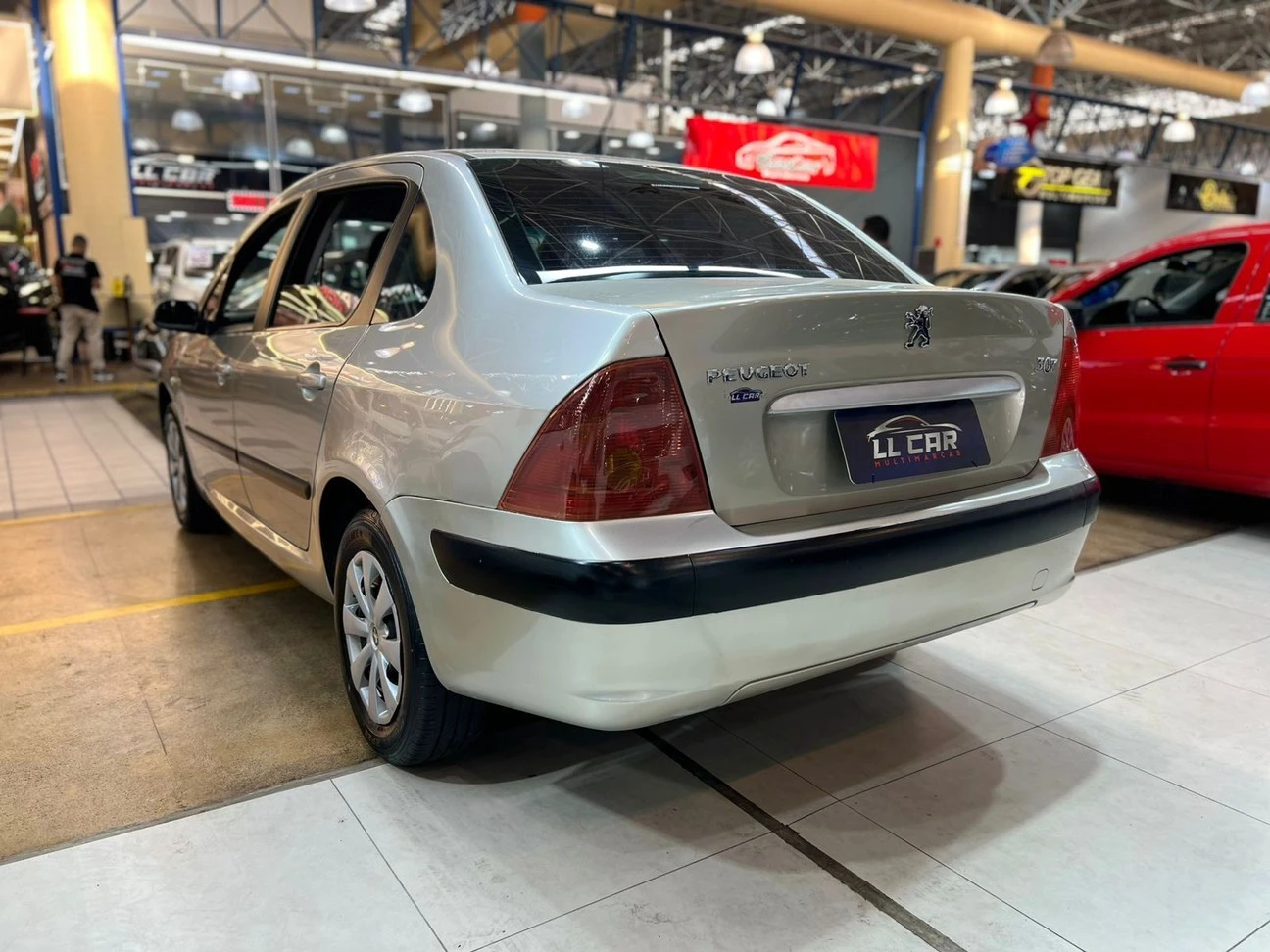 PEUGEOT 307