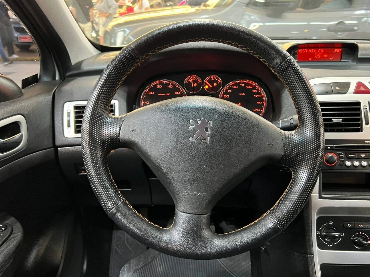 PEUGEOT 307