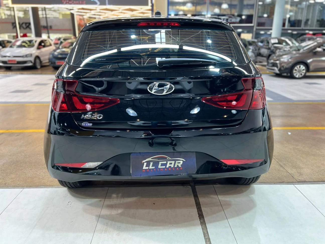 HYUNDAI HB20
