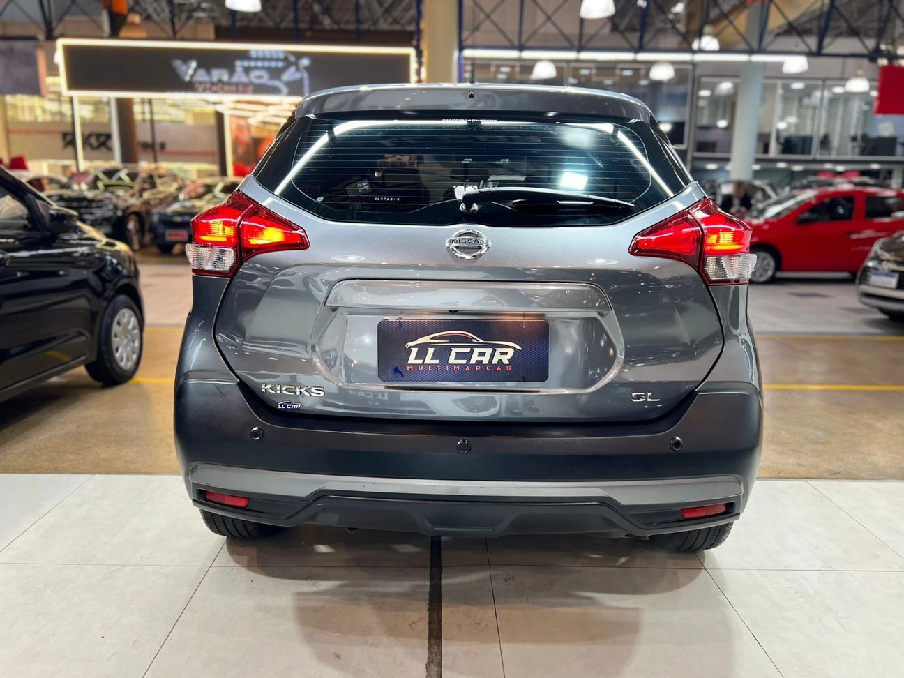 NISSAN KICKS
