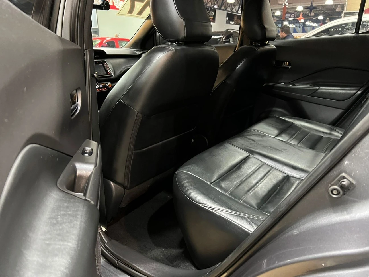 NISSAN KICKS