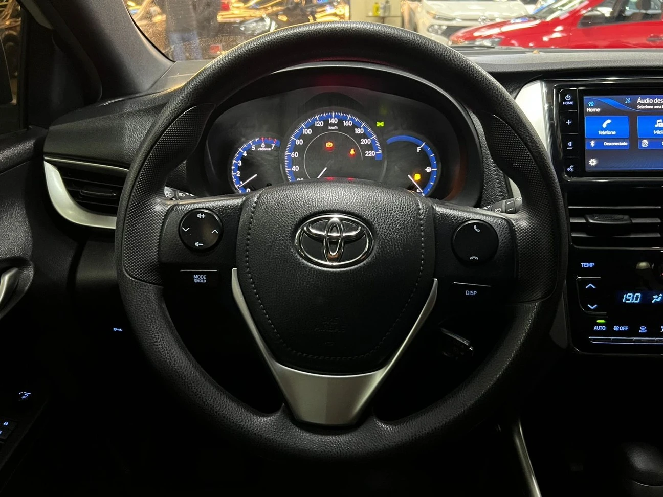 TOYOTA YARIS