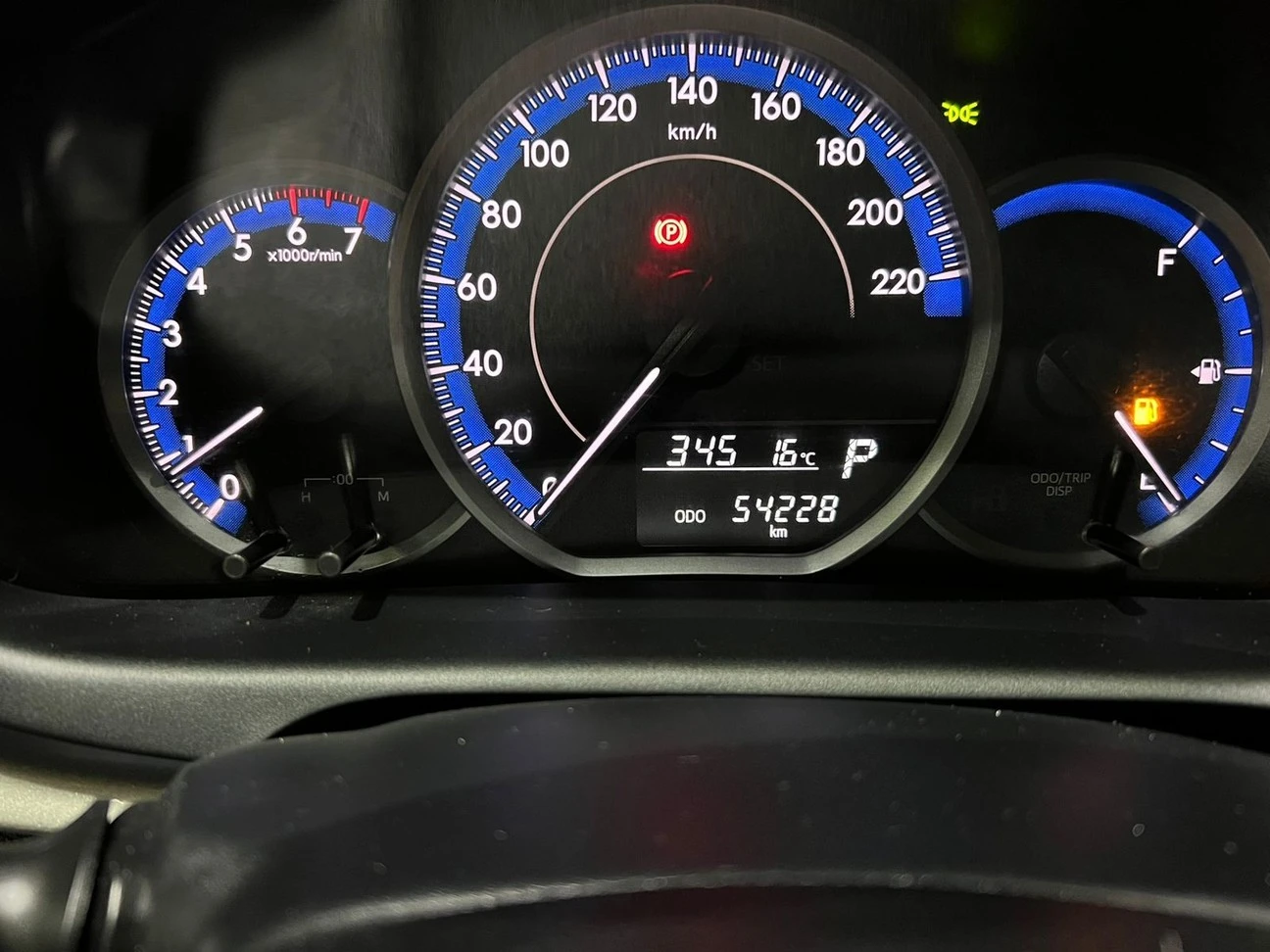 TOYOTA YARIS