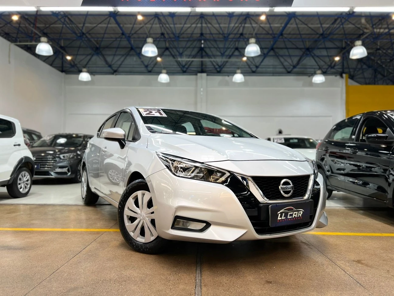 NISSAN VERSA
