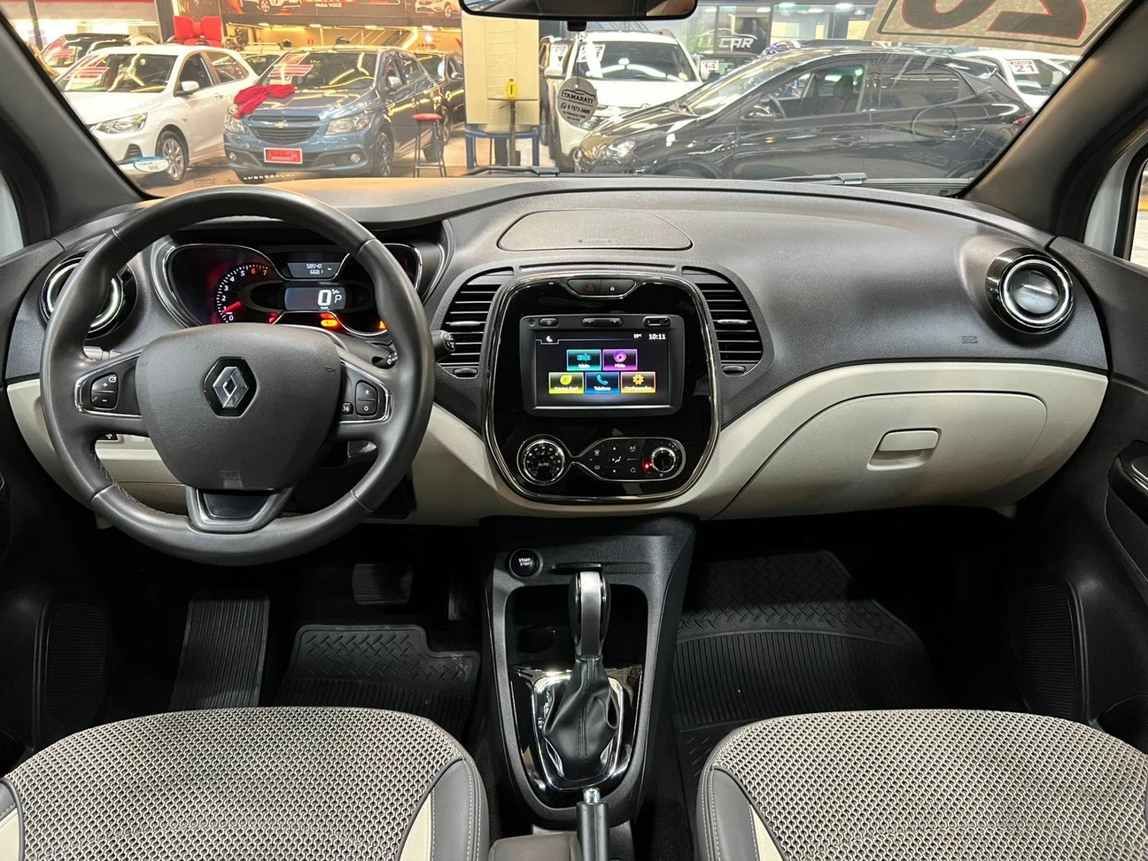 RENAULT CAPTUR