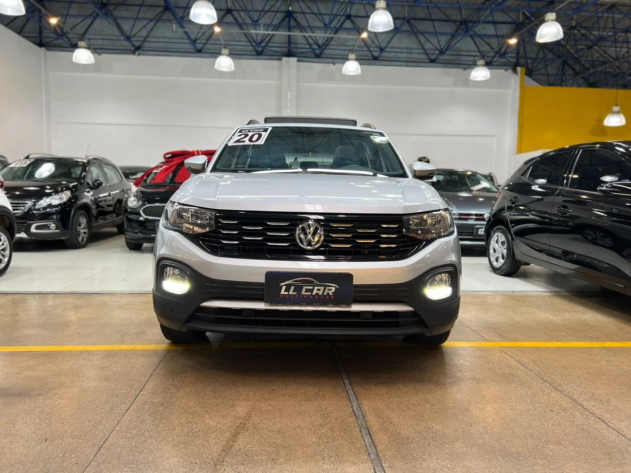 VOLKSWAGEN T-CROSS