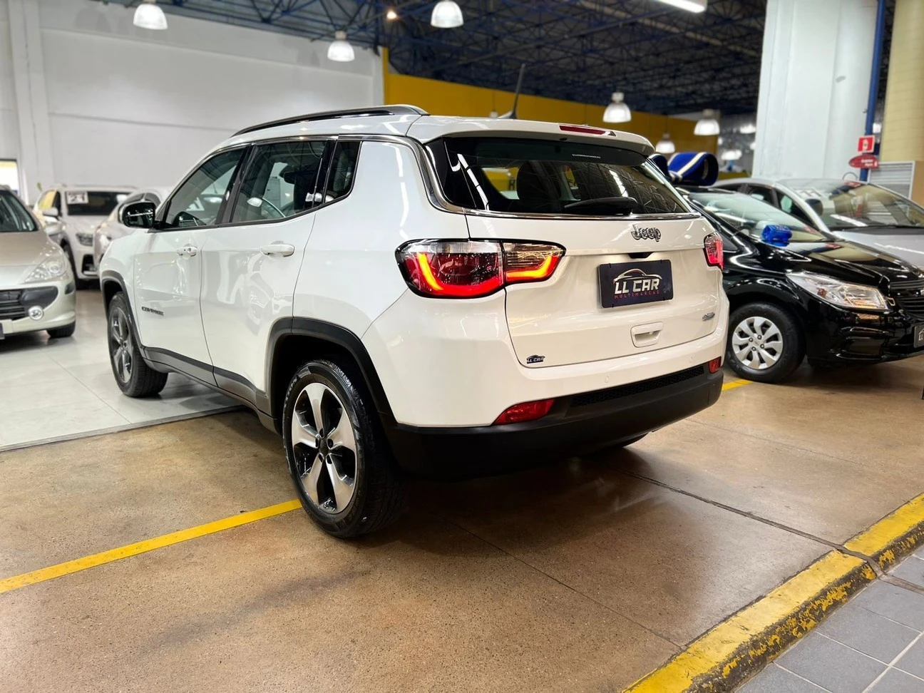 JEEP COMPASS