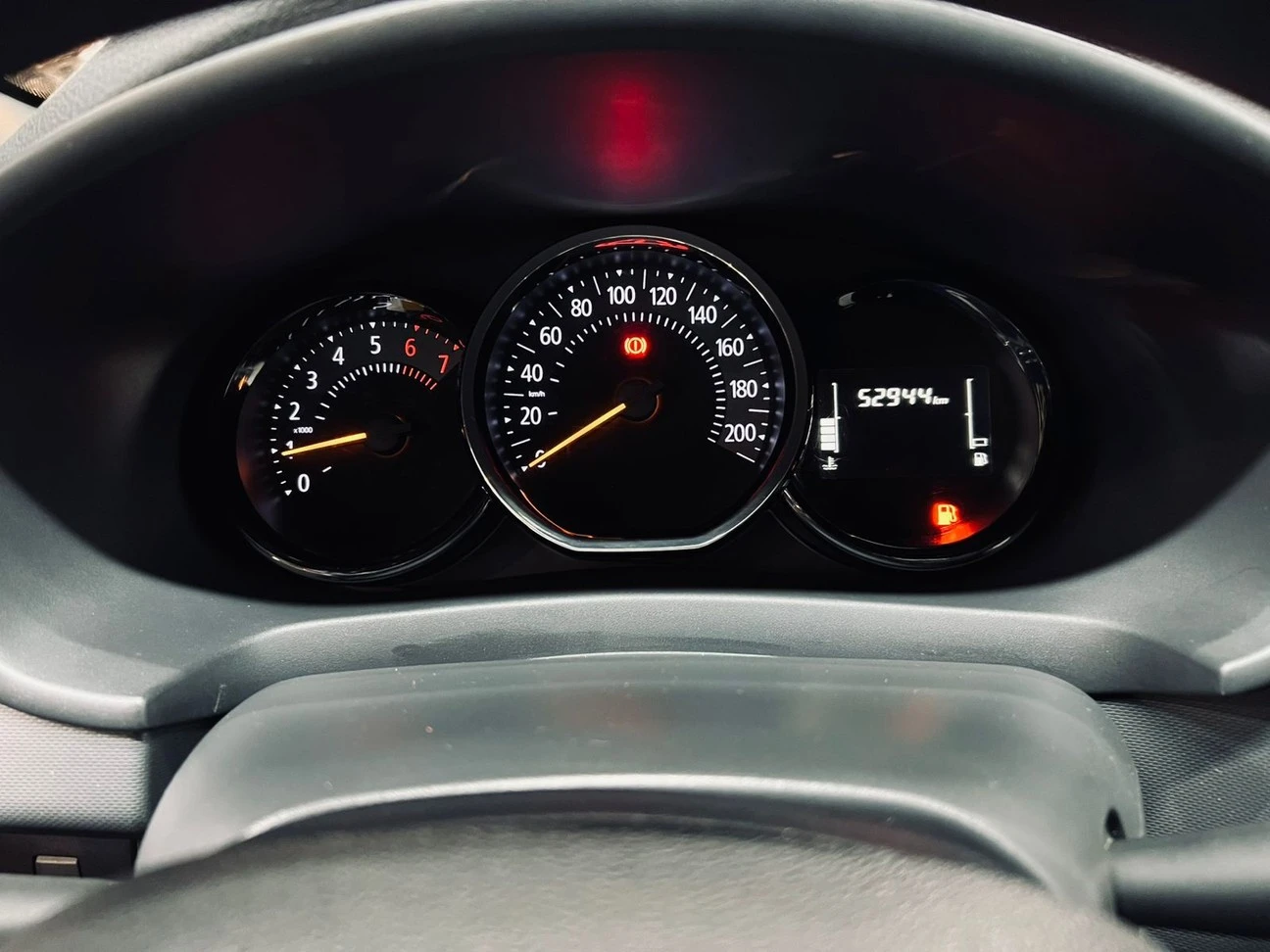 RENAULT LOGAN