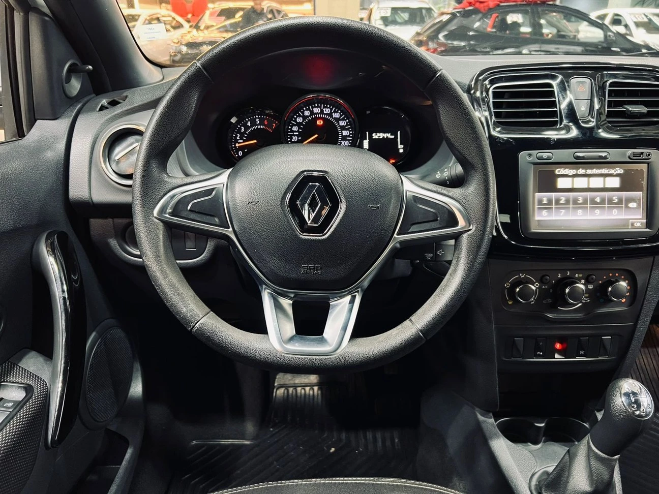 RENAULT LOGAN
