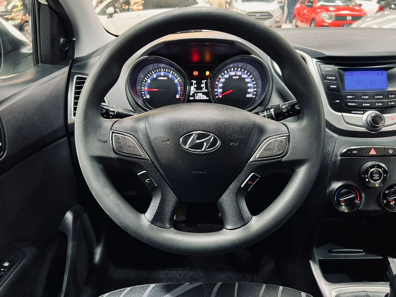 HYUNDAI HB20