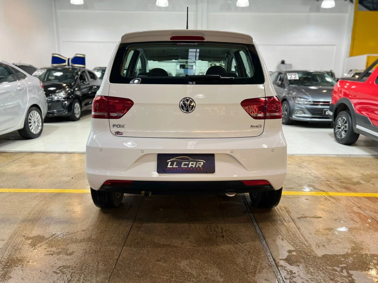 VOLKSWAGEN FOX