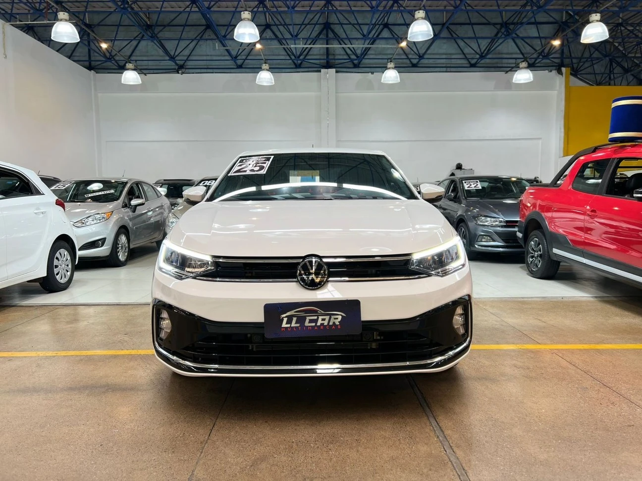 VOLKSWAGEN VIRTUS