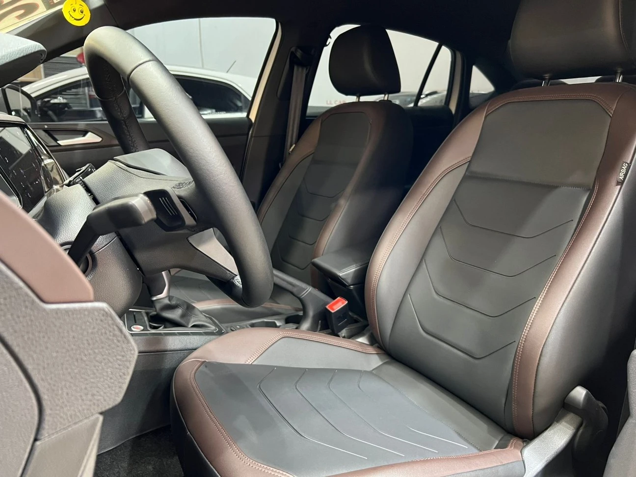 VOLKSWAGEN VIRTUS