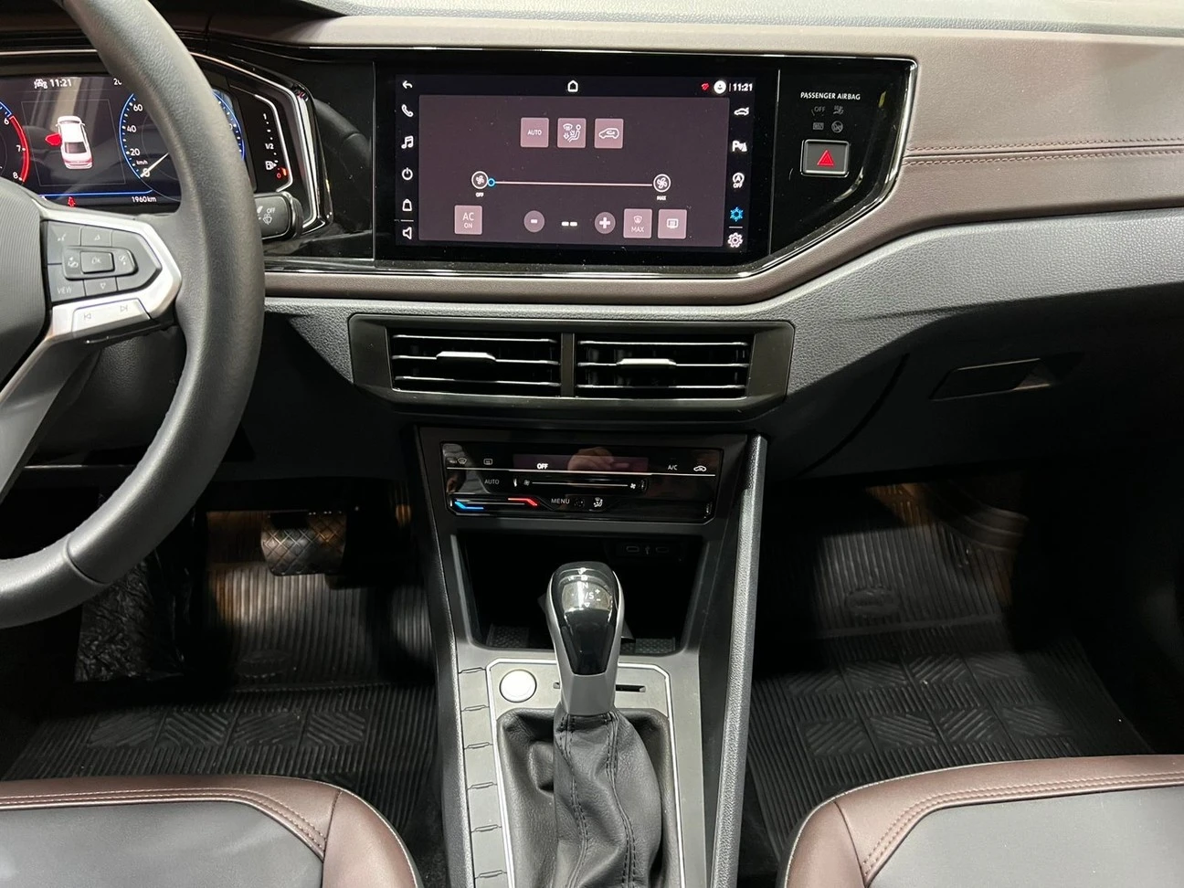 VOLKSWAGEN VIRTUS