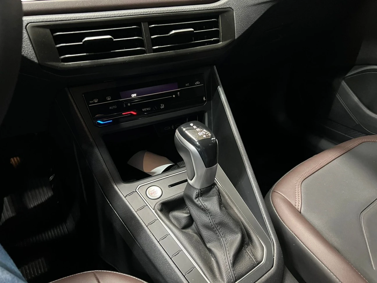 VOLKSWAGEN VIRTUS