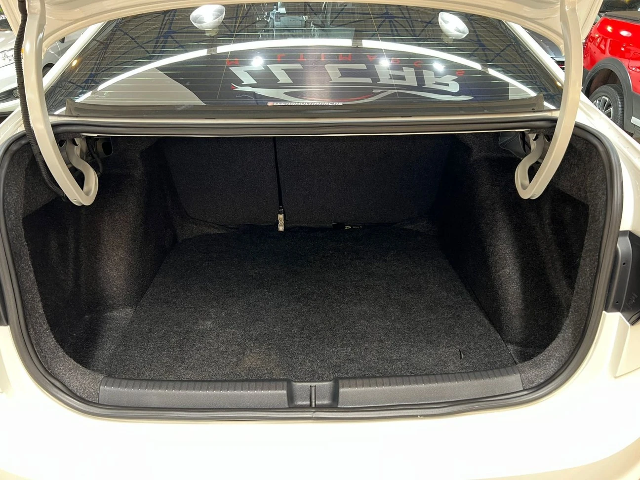 VOLKSWAGEN VIRTUS