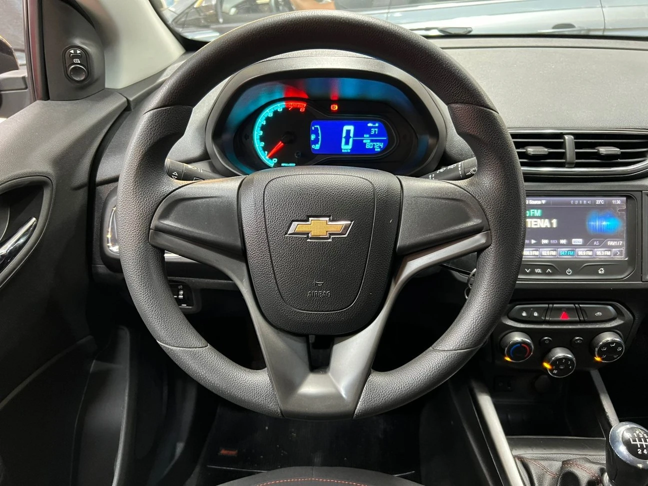CHEVROLET ONIX