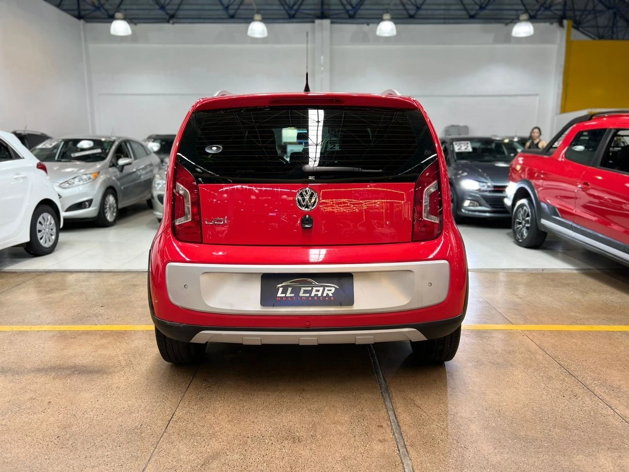 VOLKSWAGEN CROSS UP