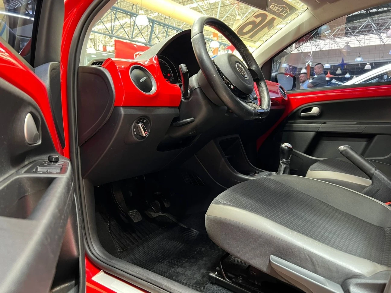 VOLKSWAGEN CROSS UP