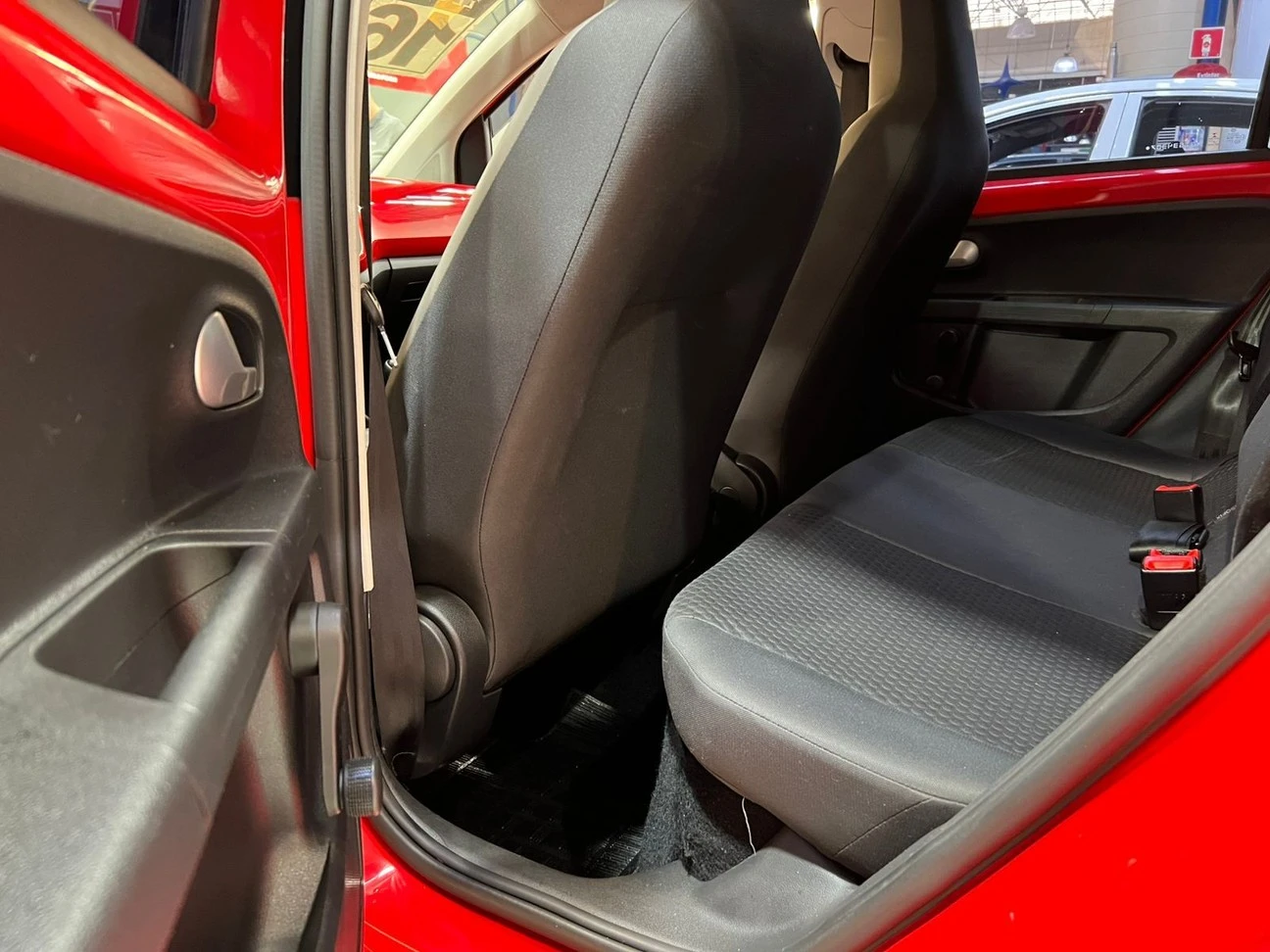 VOLKSWAGEN CROSS UP