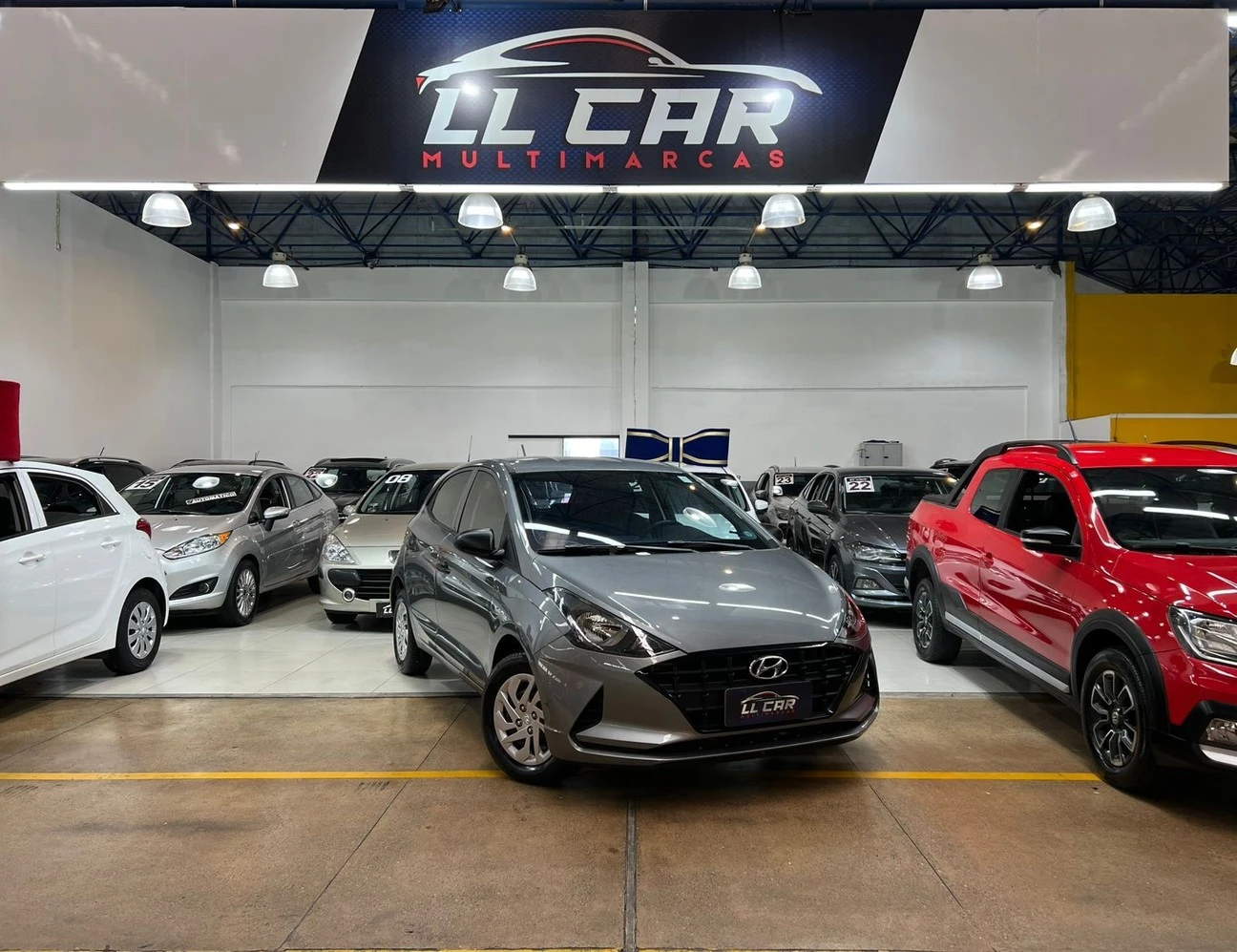 HYUNDAI HB20