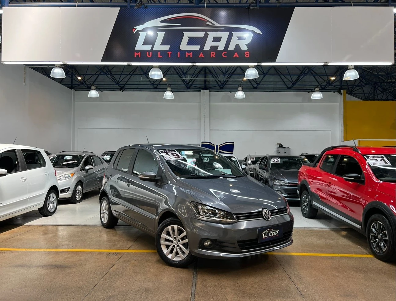 VOLKSWAGEN FOX