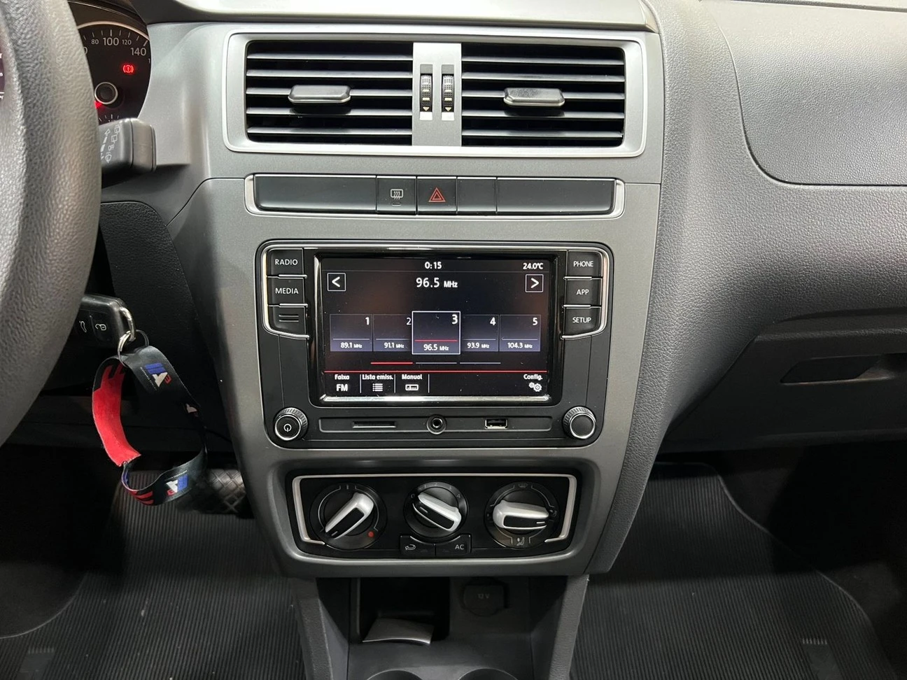 VOLKSWAGEN FOX