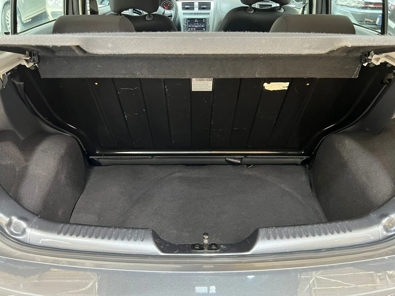 VOLKSWAGEN FOX