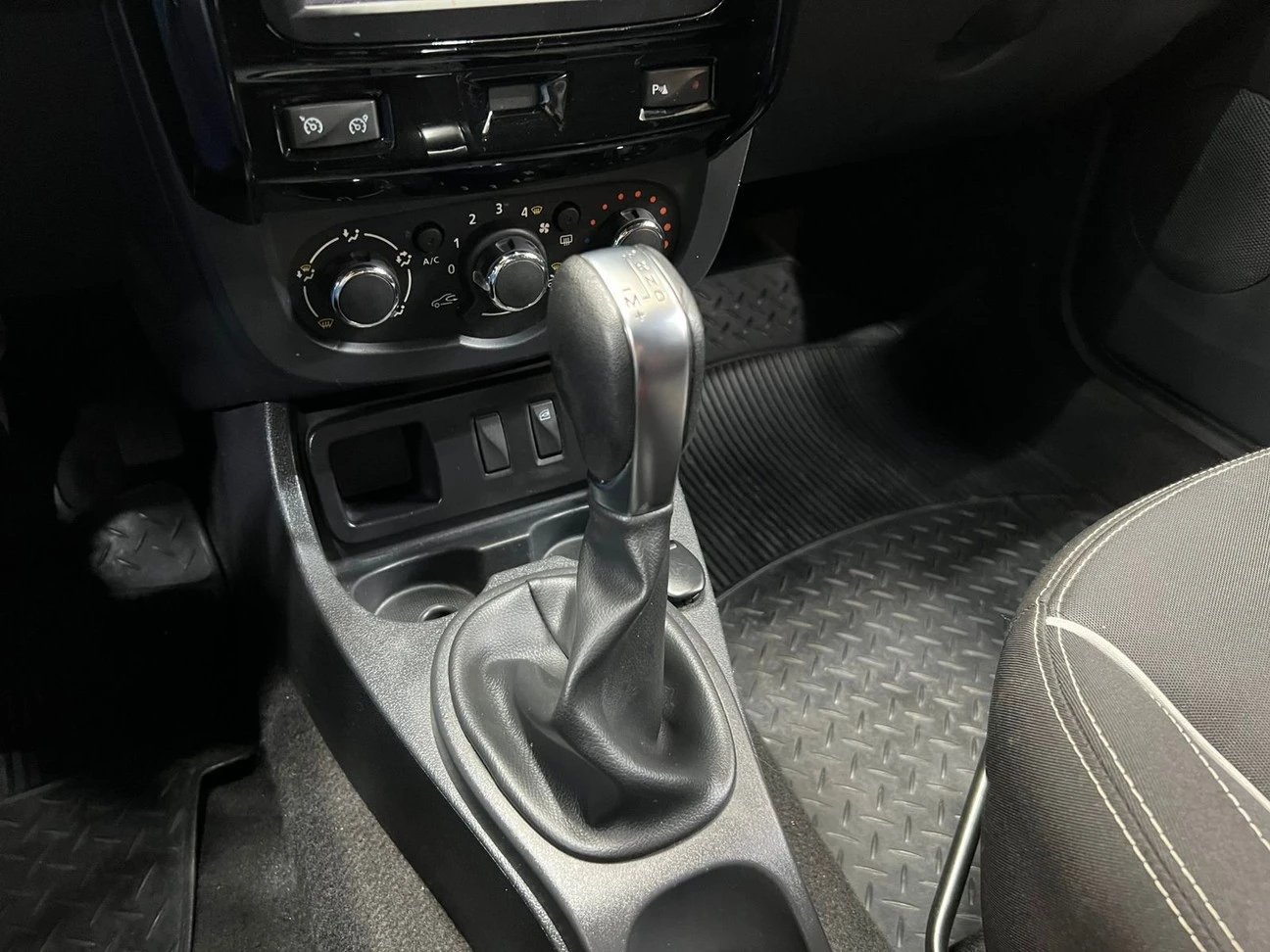 RENAULT DUSTER OROCH