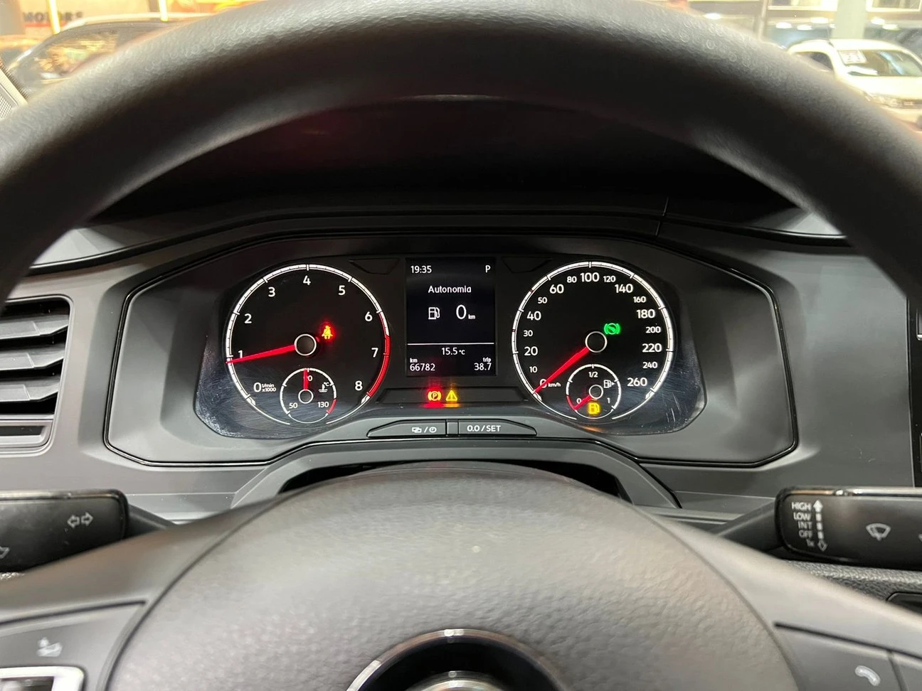 VOLKSWAGEN VIRTUS