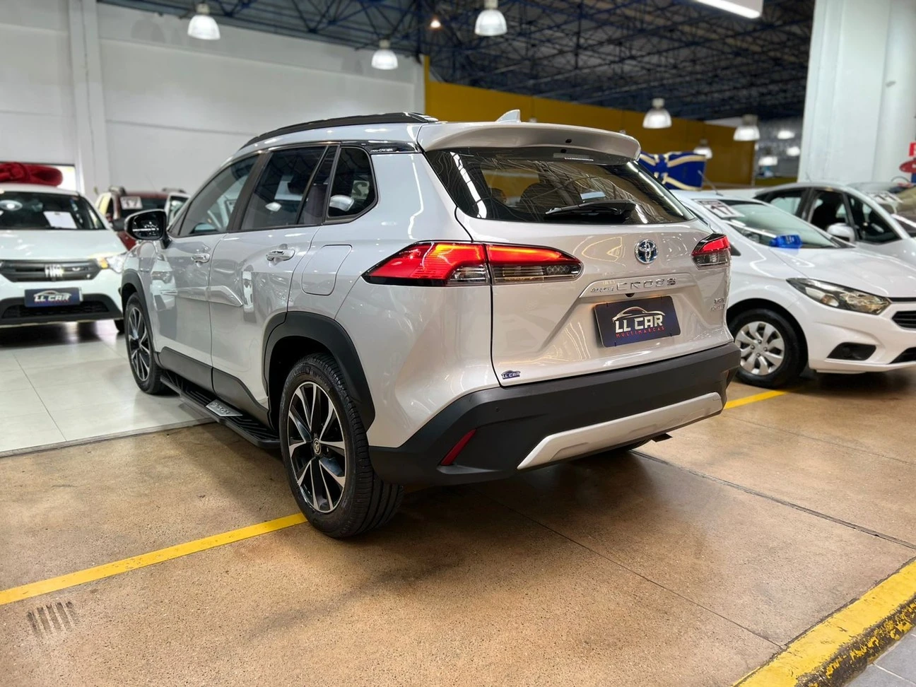 TOYOTA COROLLA CROSS