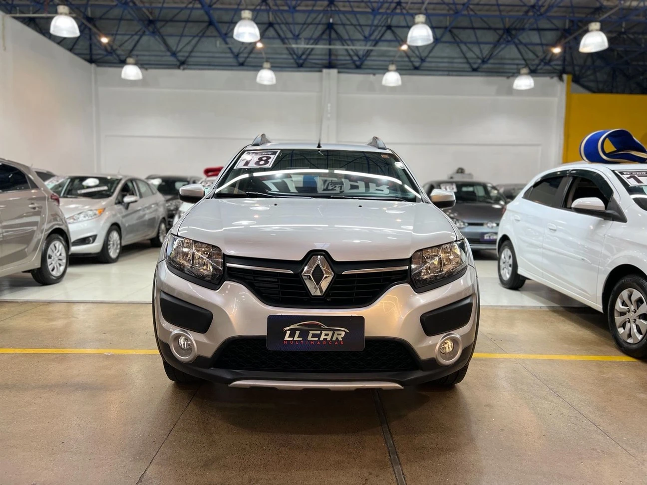 RENAULT SANDERO