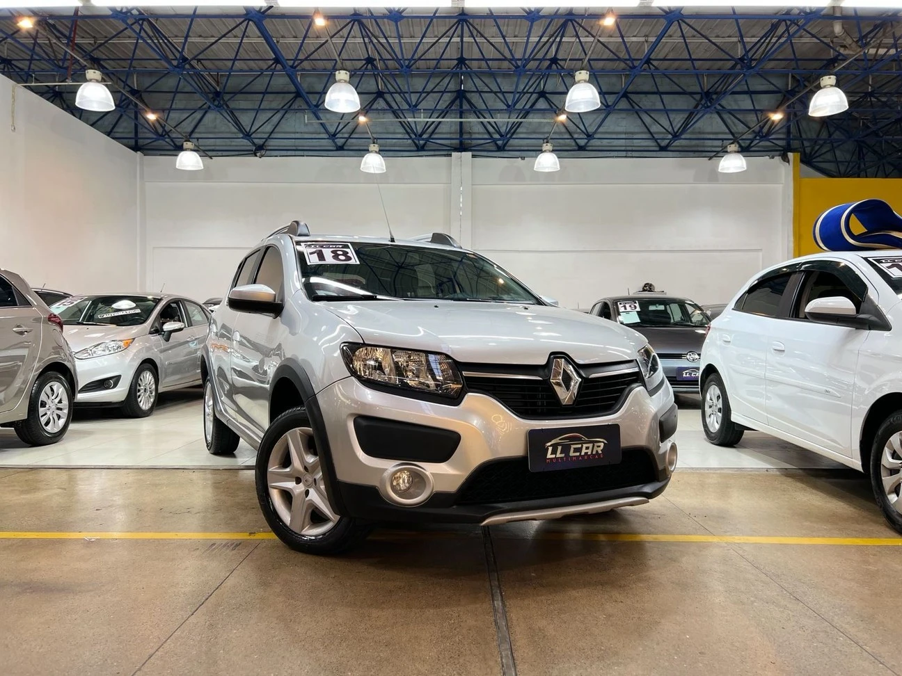 RENAULT SANDERO
