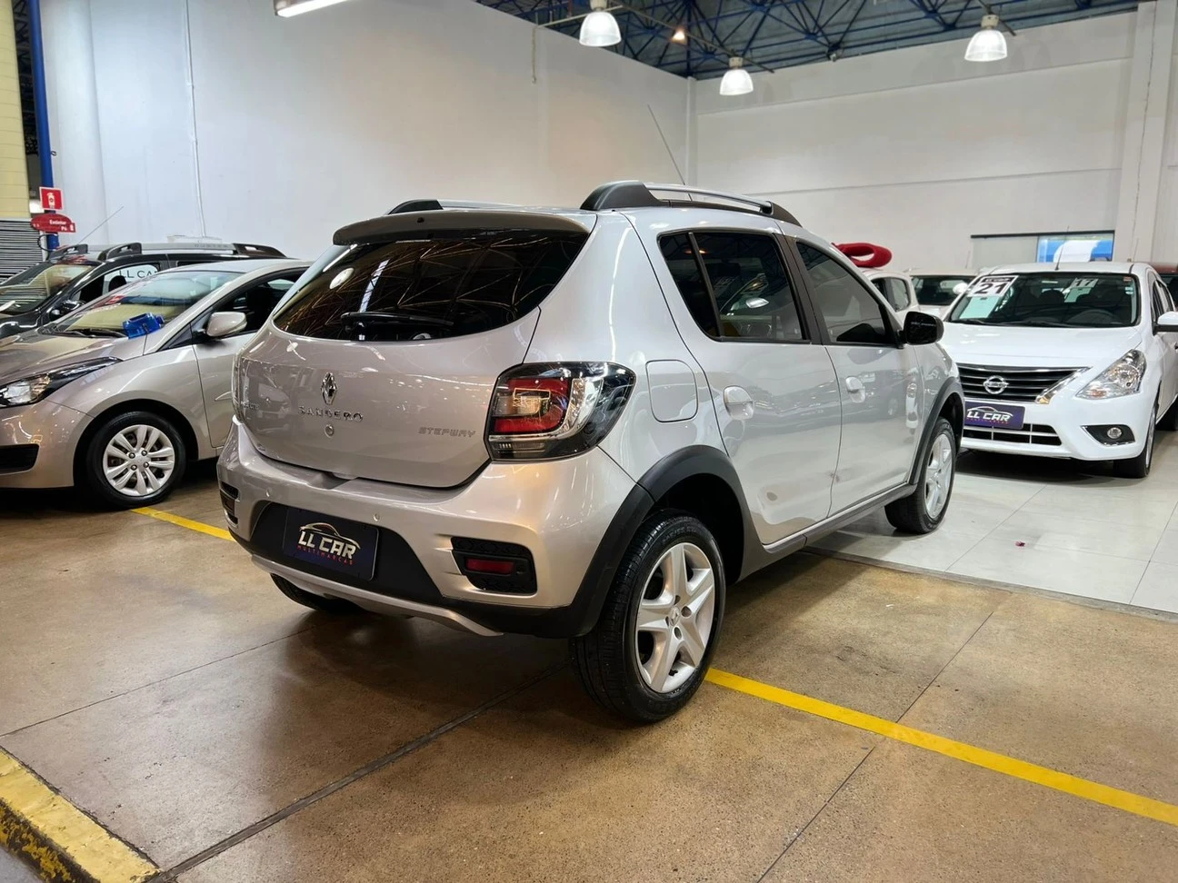 RENAULT SANDERO