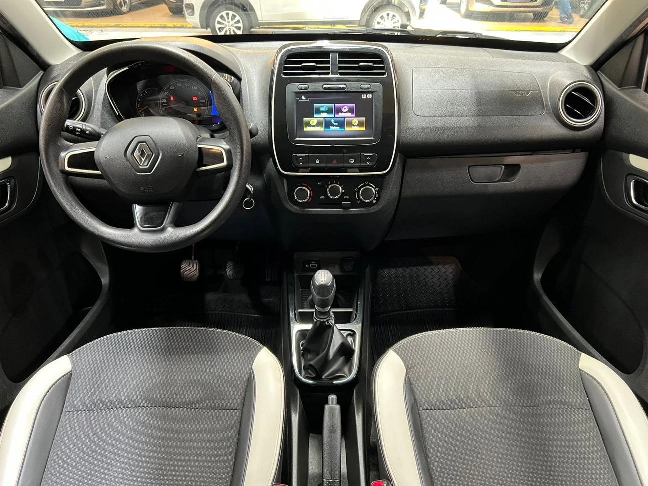 RENAULT KWID