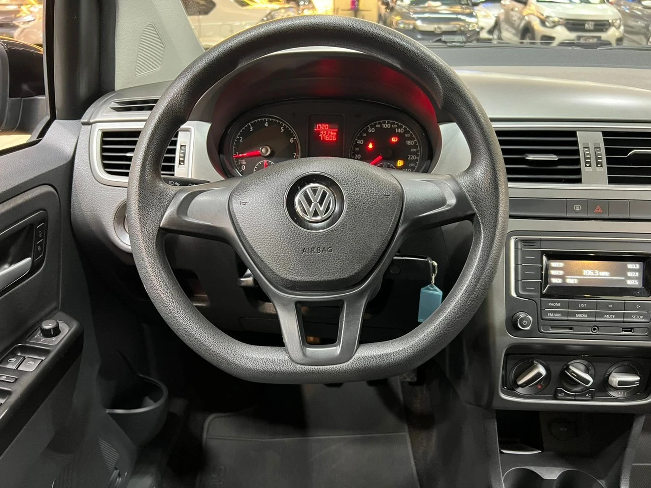 VOLKSWAGEN FOX