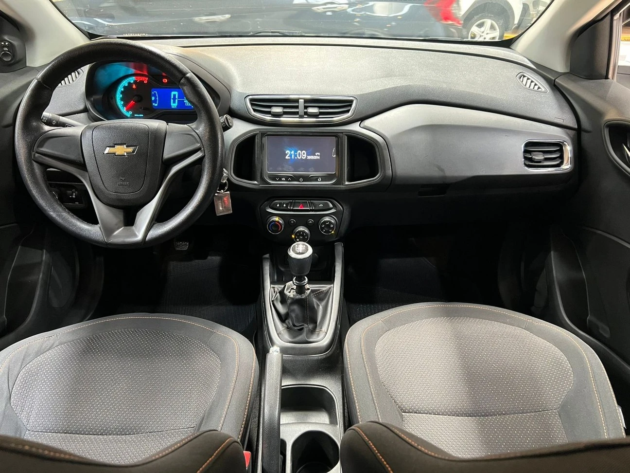CHEVROLET ONIX