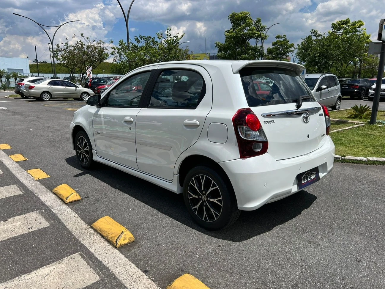 TOYOTA ETIOS