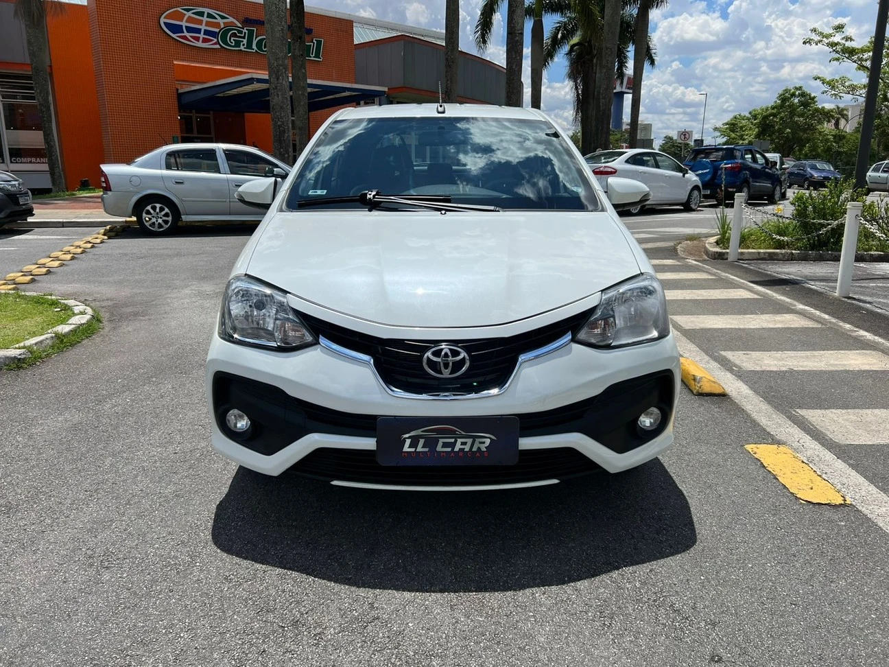 TOYOTA ETIOS