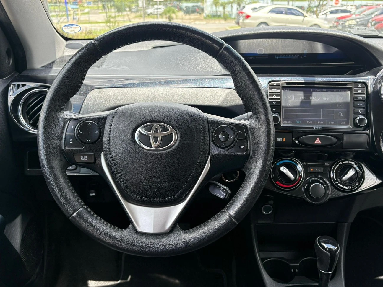 TOYOTA ETIOS