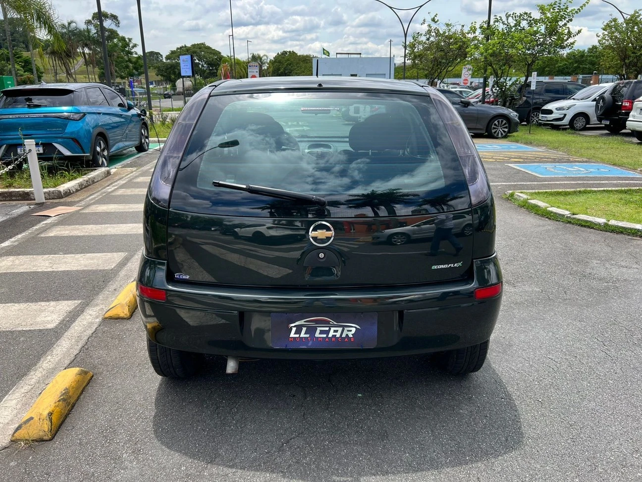 CHEVROLET CORSA