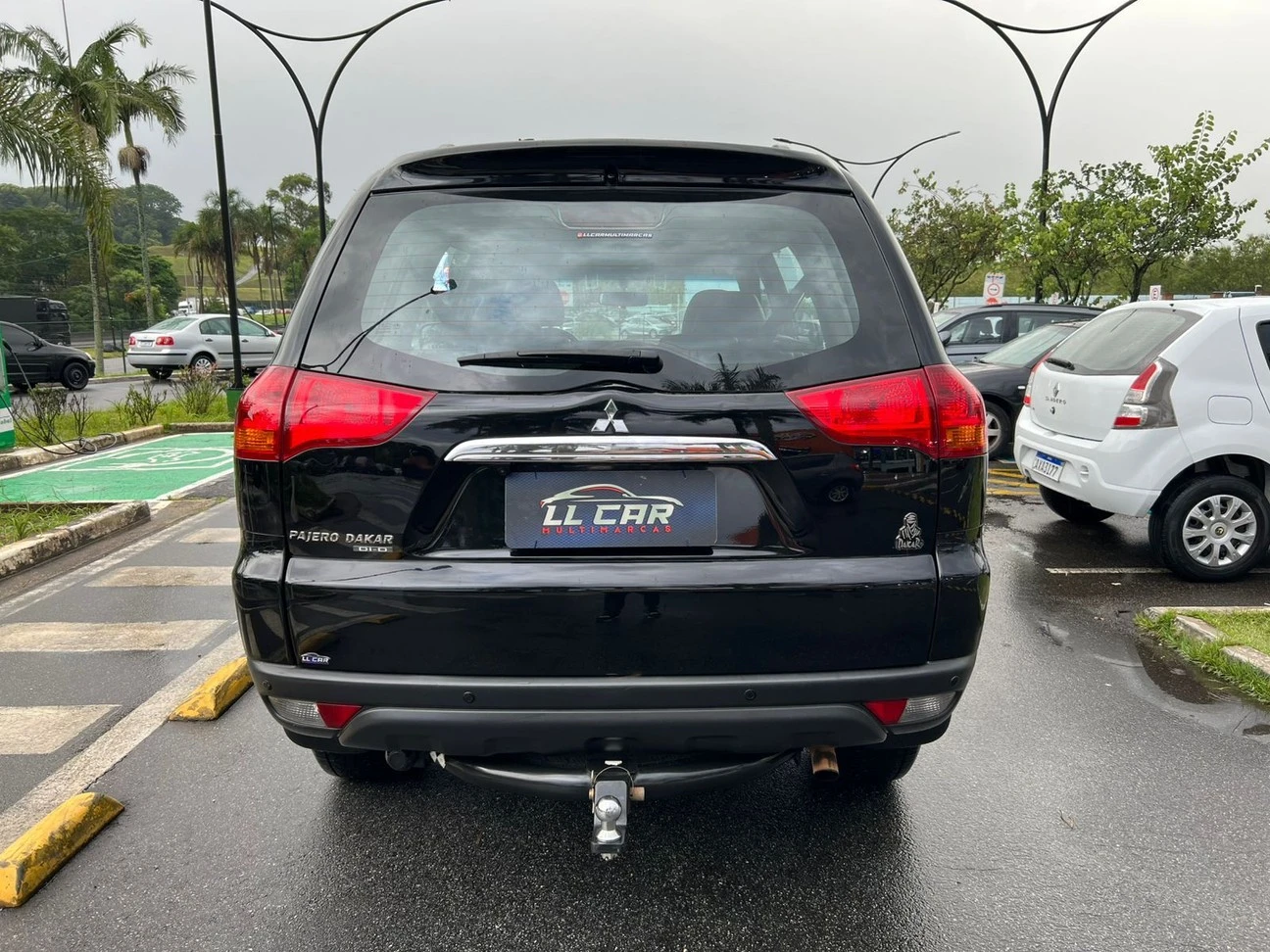 MITSUBISHI PAJERO DAKAR