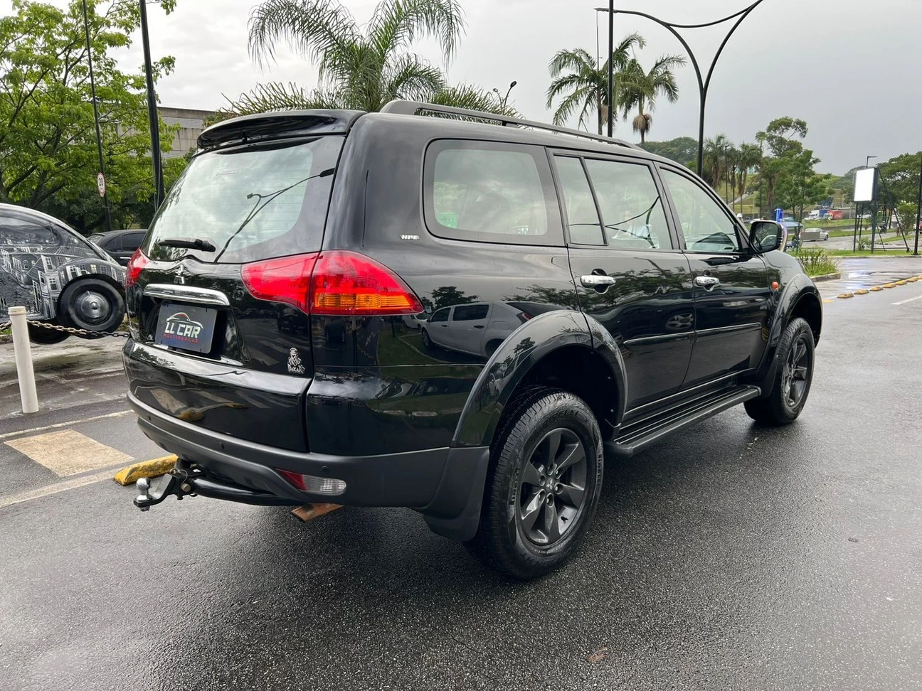 MITSUBISHI PAJERO DAKAR