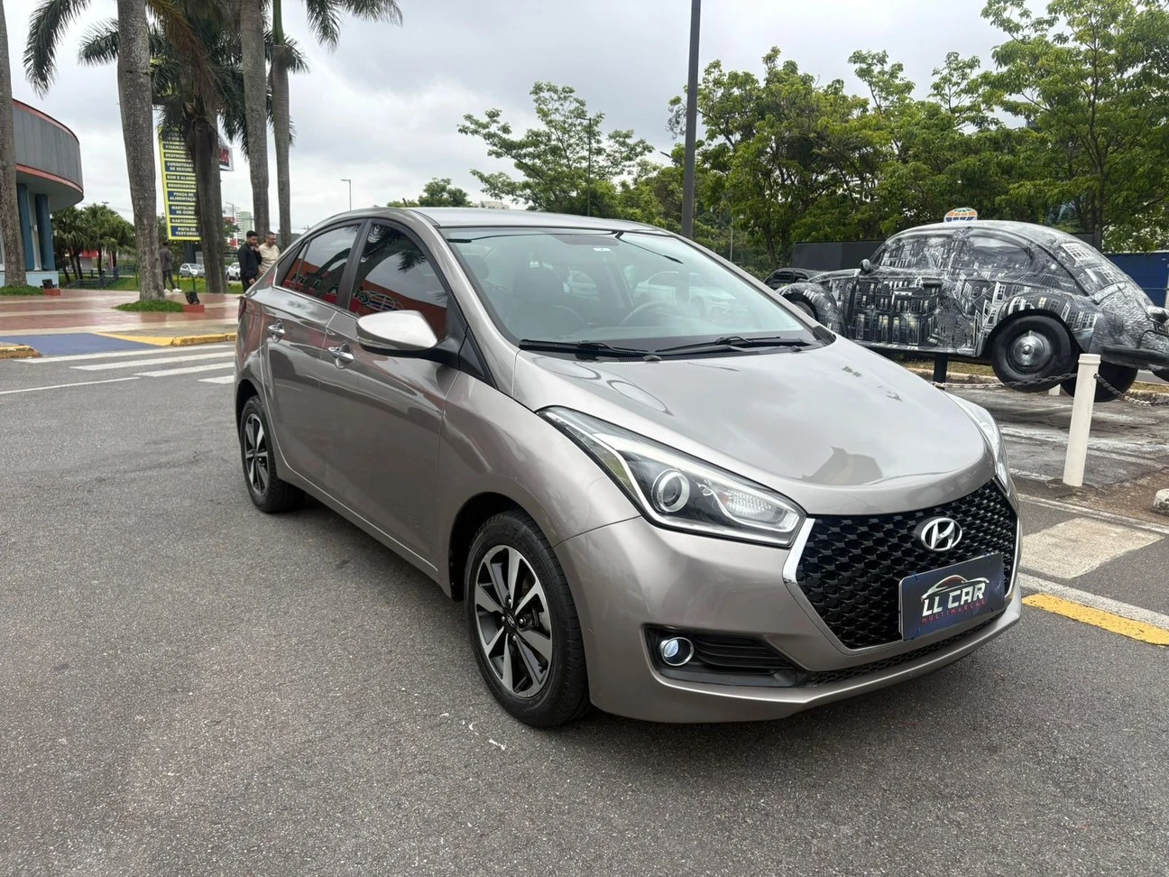 HYUNDAI HB20S